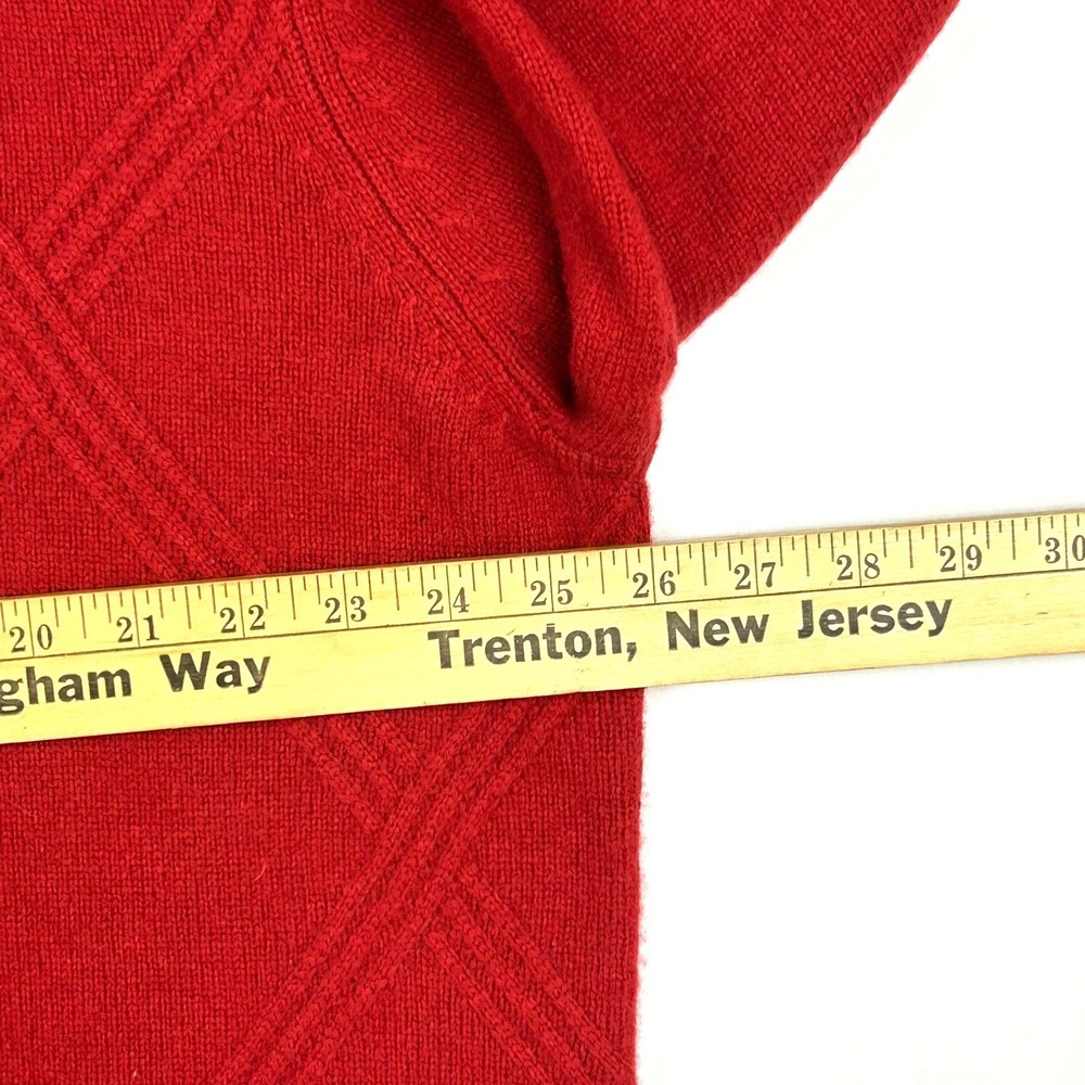 Jos. A. Bank Mens XXL Red Lambswool Blend V-Neck Cable Knit Sweater NWT - Picture 4 of 8